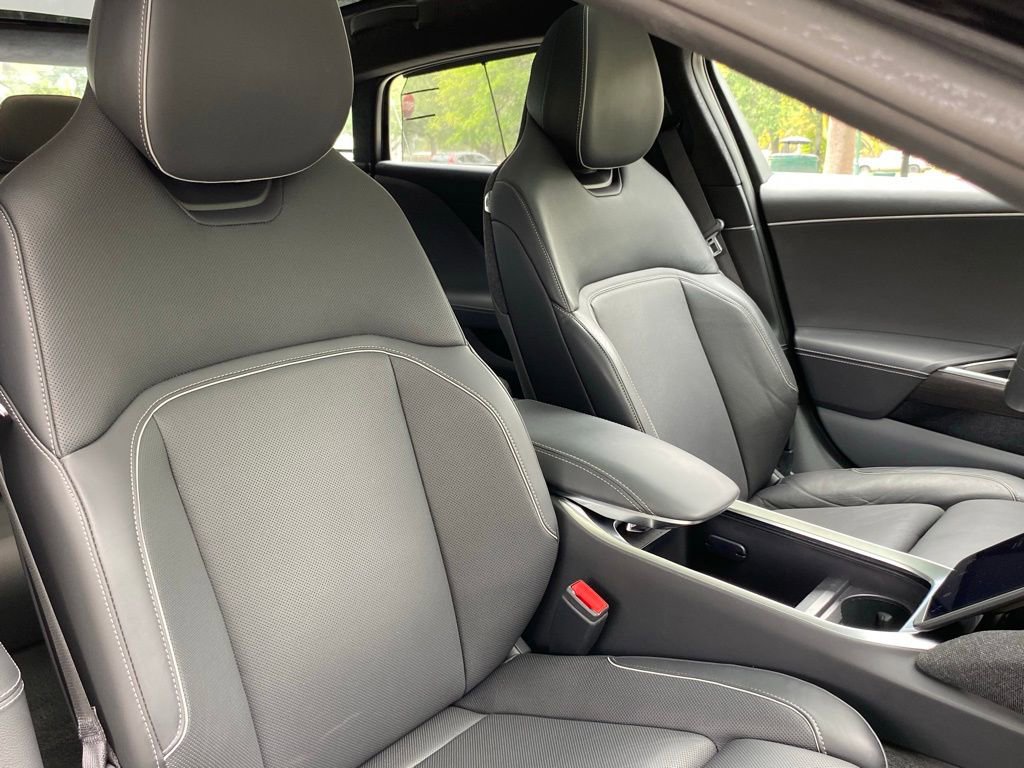 Used 2023 Lucid Air Touring image 48