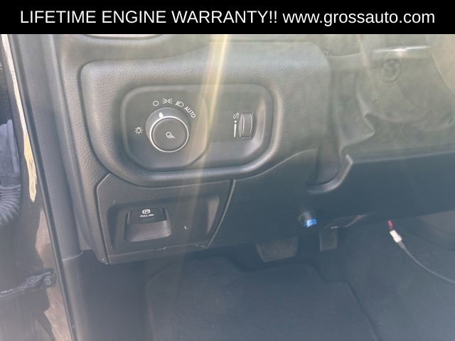 Used 2021 RAM 1500 Tradesman AWD/4WD image 11