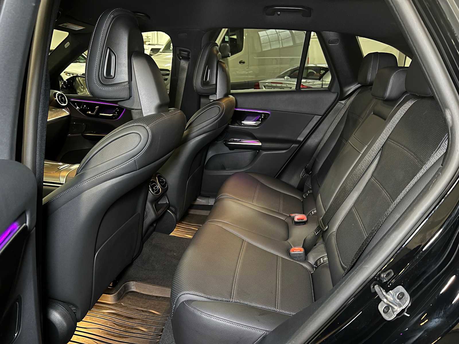 Certified 2025 Mercedes-Benz GLC 300 4MATIC image 19