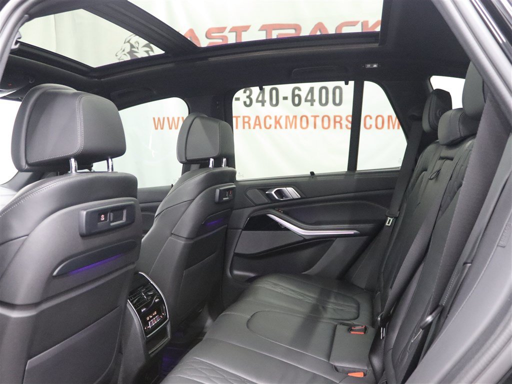 Used 2020 BMW X5 M50i w/ Executive Package AWD/4WD image 19