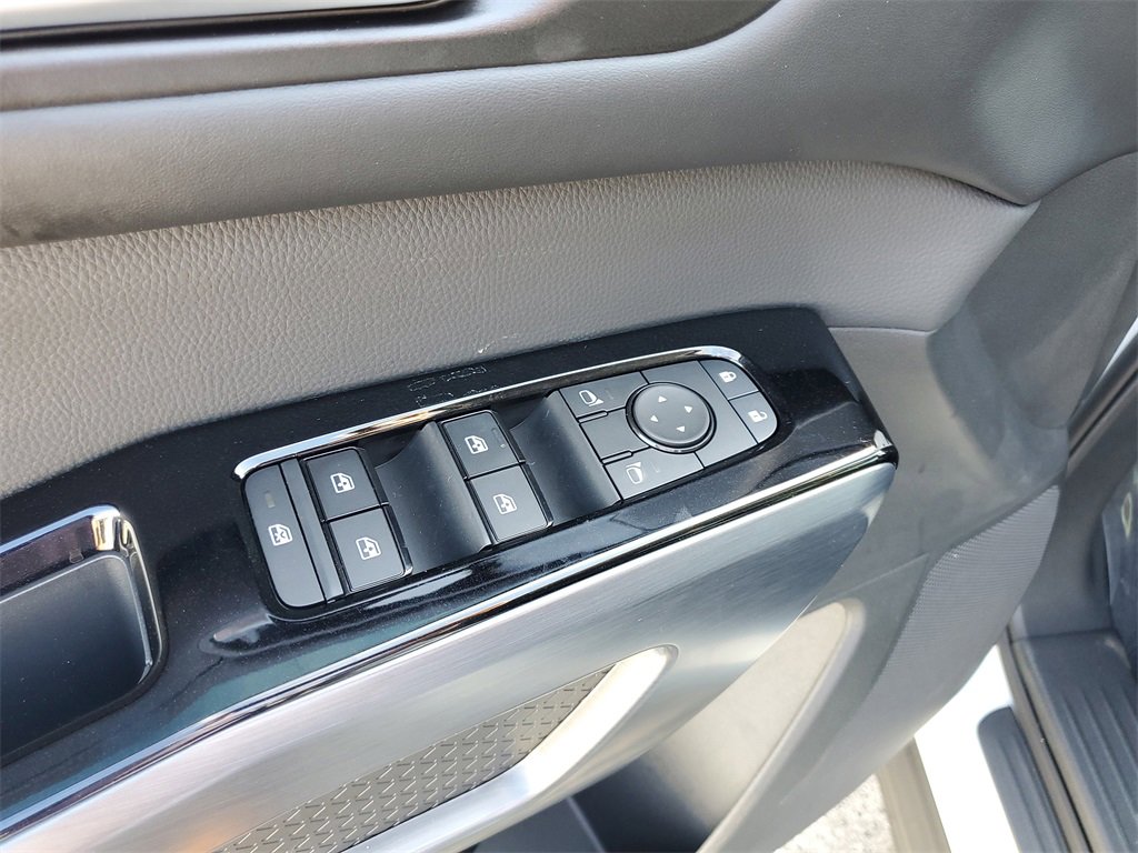 New 2025 Nissan Pathfinder SL w/ SL Premium Package image 12