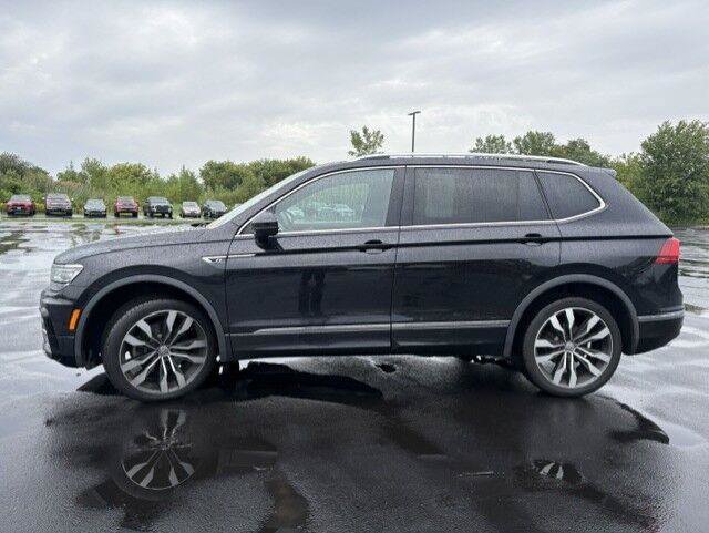 Used 2020 Volkswagen Tiguan SEL Premium R-Line AWD/4WD image 8