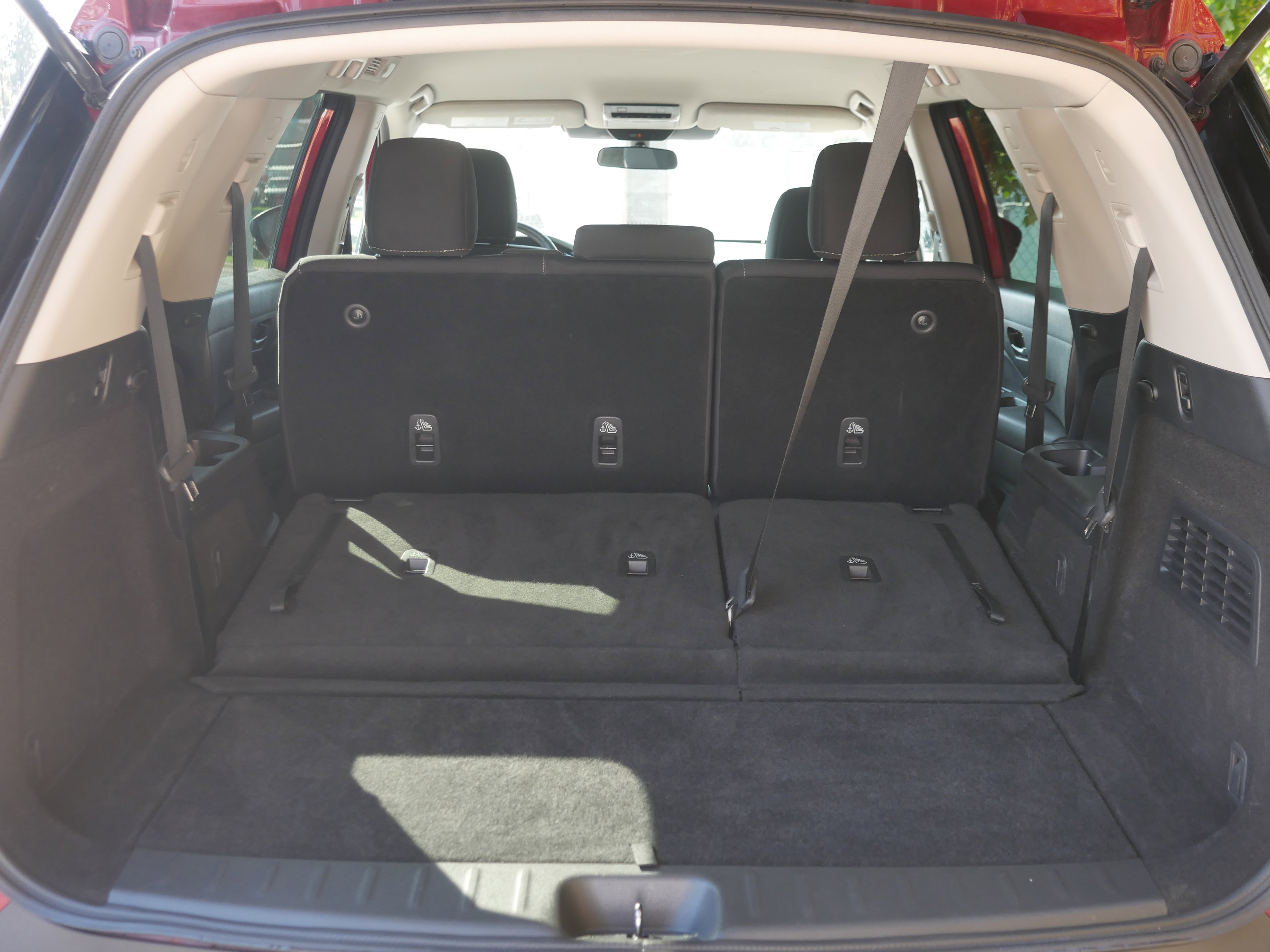 Certified 2024 Nissan Pathfinder SV image 20