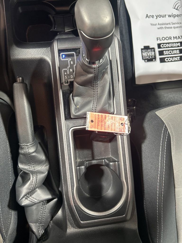 Used 2022 Toyota Tacoma TRD Off-Road image 29