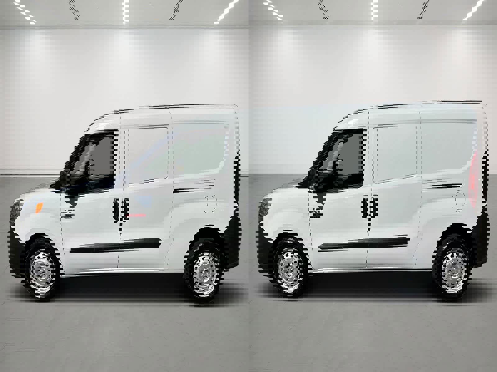 Used 2021 RAM ProMaster City Tradesman image 3