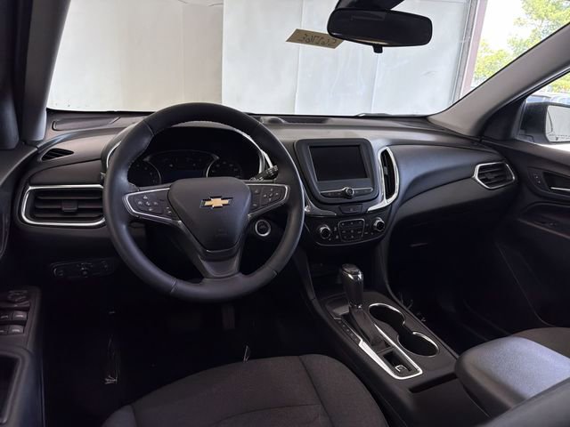Certified 2020 Chevrolet Equinox LT w/ Driver Convenience Package image 18