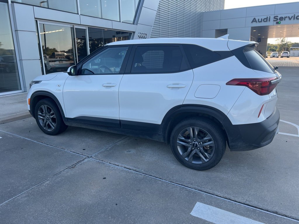Used 2023 Kia Seltos LX