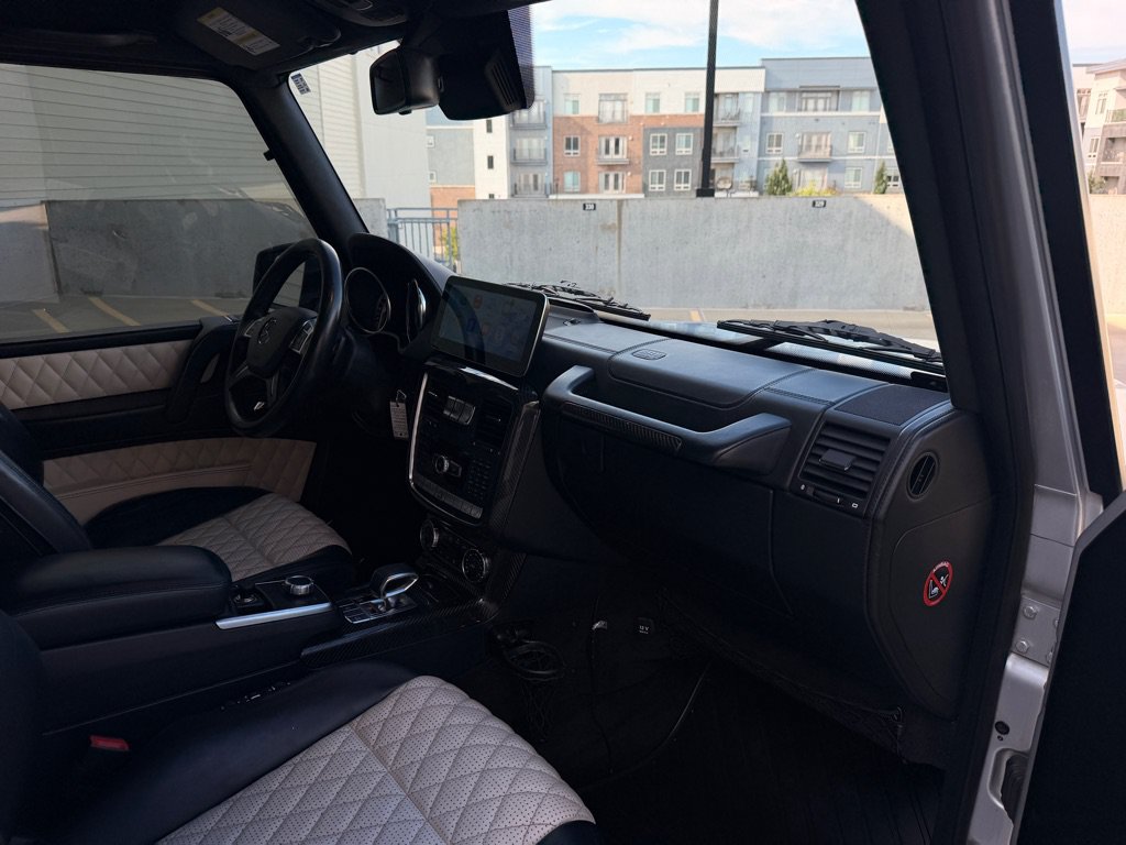 Used 2015 Mercedes-Benz G 63 AMG 4MATIC image 21