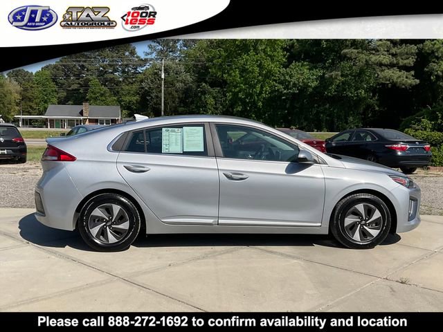 Used 2022 Hyundai Ioniq SE FWD image 8