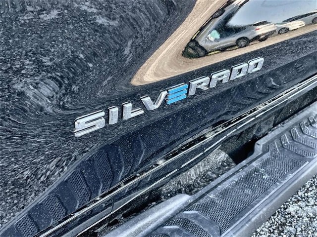 New 2025 Chevrolet Silverado EV RST image 33