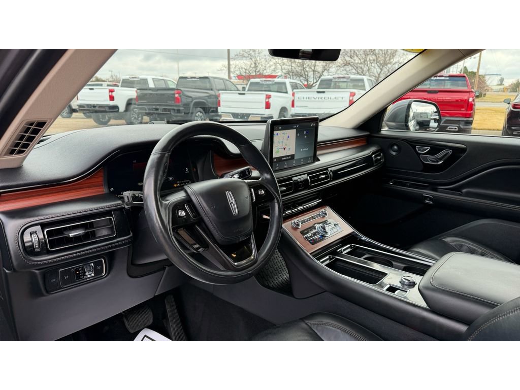 Used 2022 Lincoln Aviator Reserve w/ Equipment Group 201A image 9