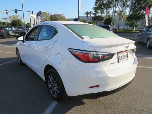 Used 2019 Toyota Yaris LE FWD image 8