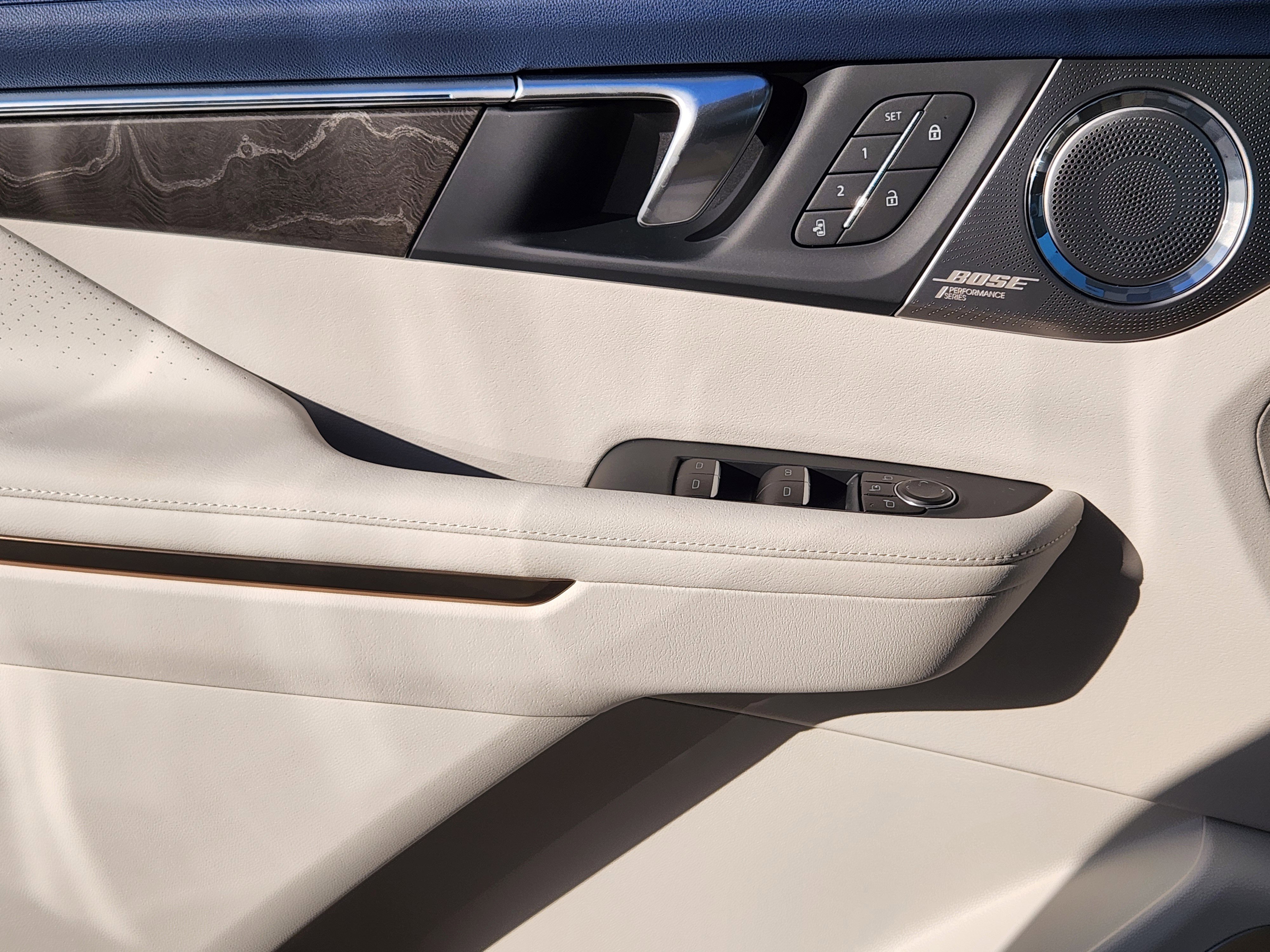 New 2026 Buick Enclave Avenir w/ Super Cruise Package image 18