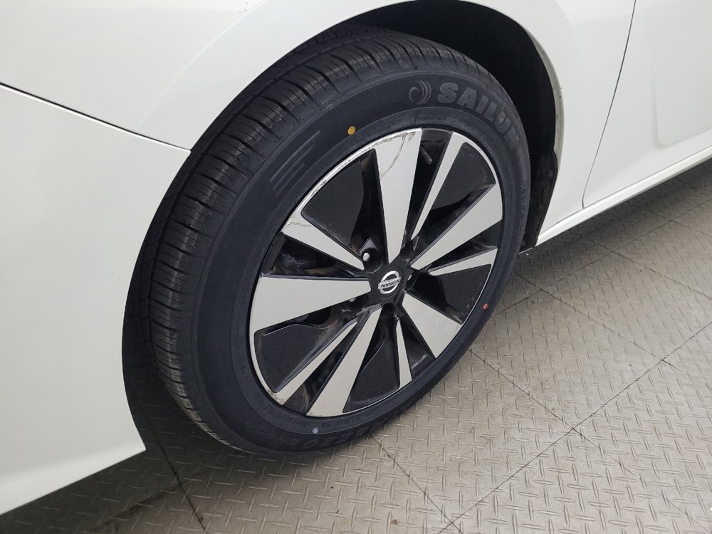 Used 2022 Nissan Altima 2.5 SV AWD/4WD image 31