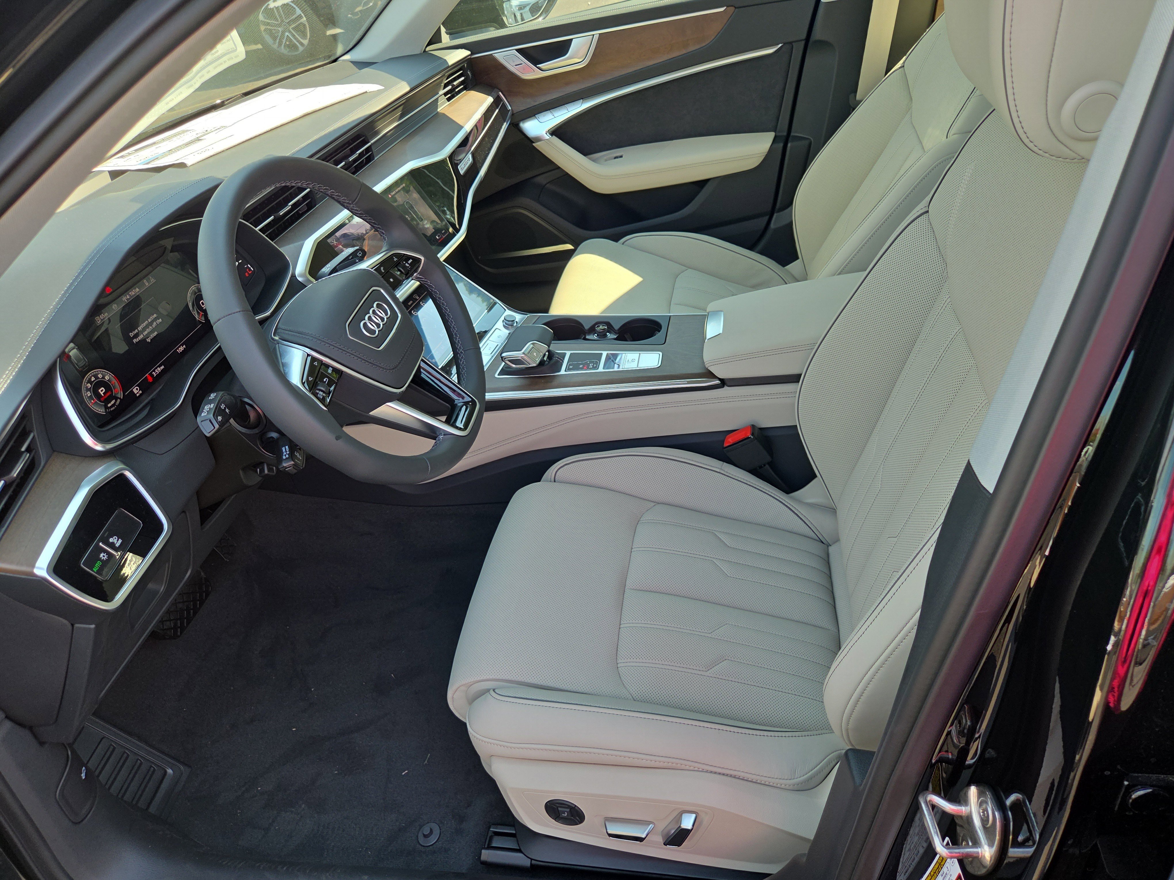 New 2025 Audi A6 3.0T allroad Prestige image 5
