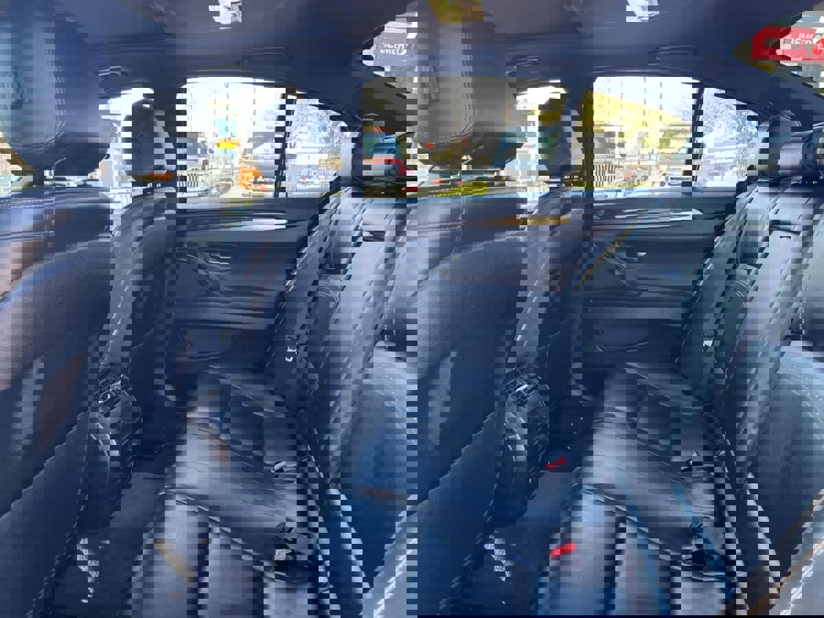 Used 2015 BMW 535i 535i image 32