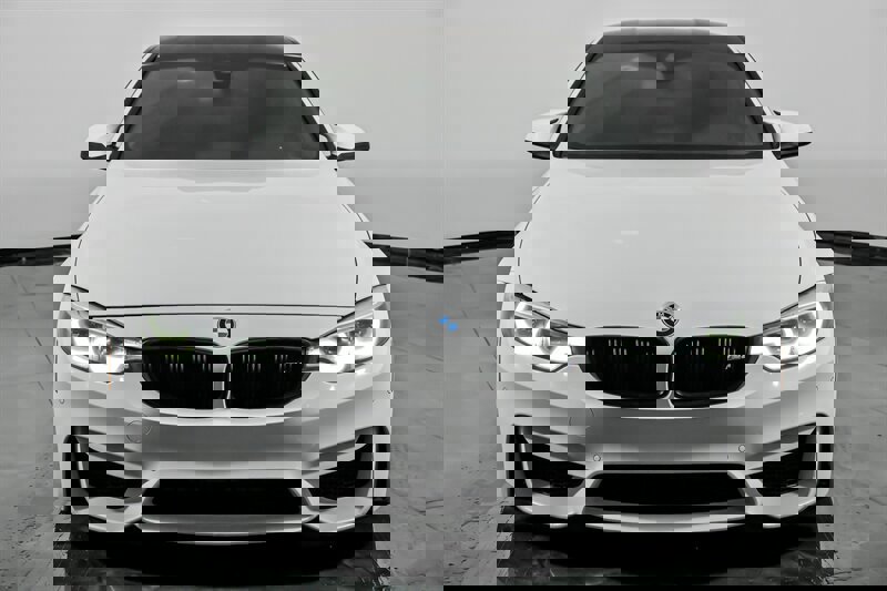 Used 2020 BMW M4 Coupe w/ Competition Package image 4