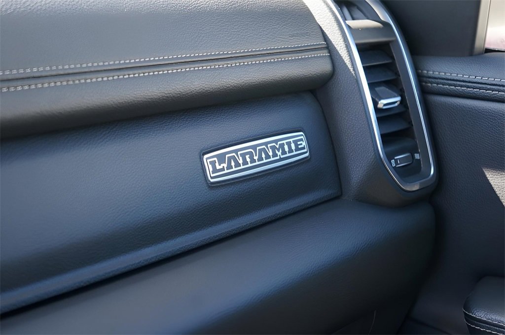 Used 2025 RAM 1500 Laramie image 28