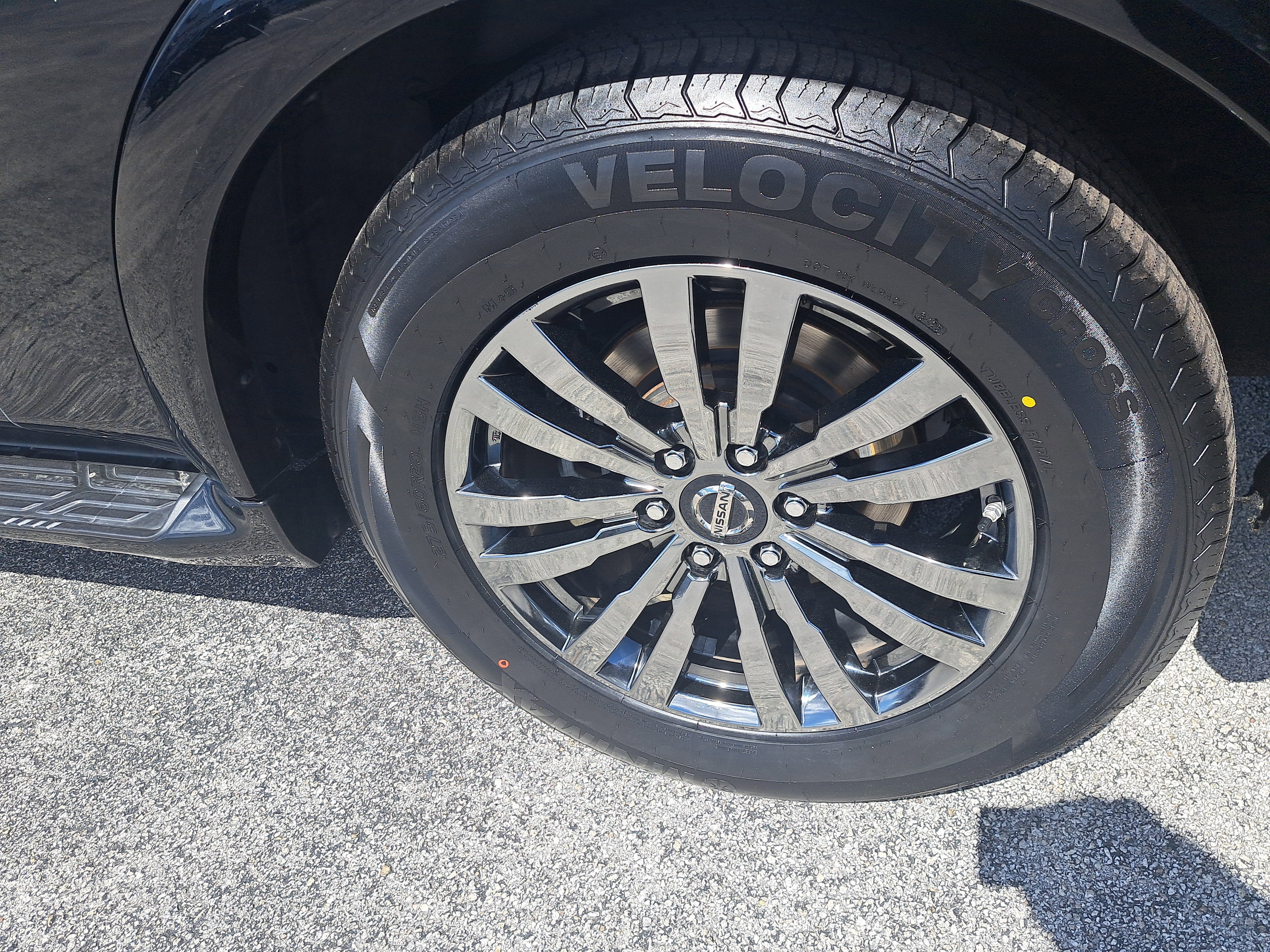 Certified 2019 Nissan Armada Platinum w/ Captain's Chairs Package image 10