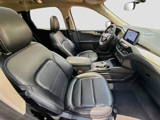 Certified 2020 Ford Escape SEL AWD/4WD image 35