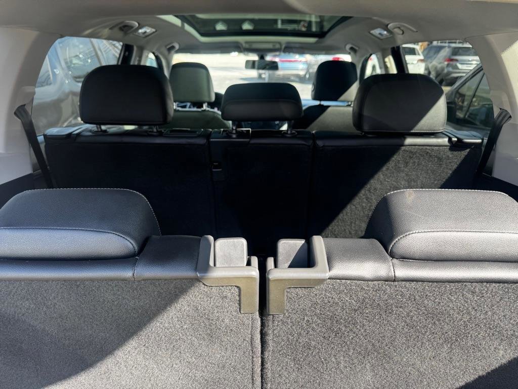 Used 2019 Volkswagen Tiguan SE w/ Panoramic Sunroof Package AWD/4WD image 20