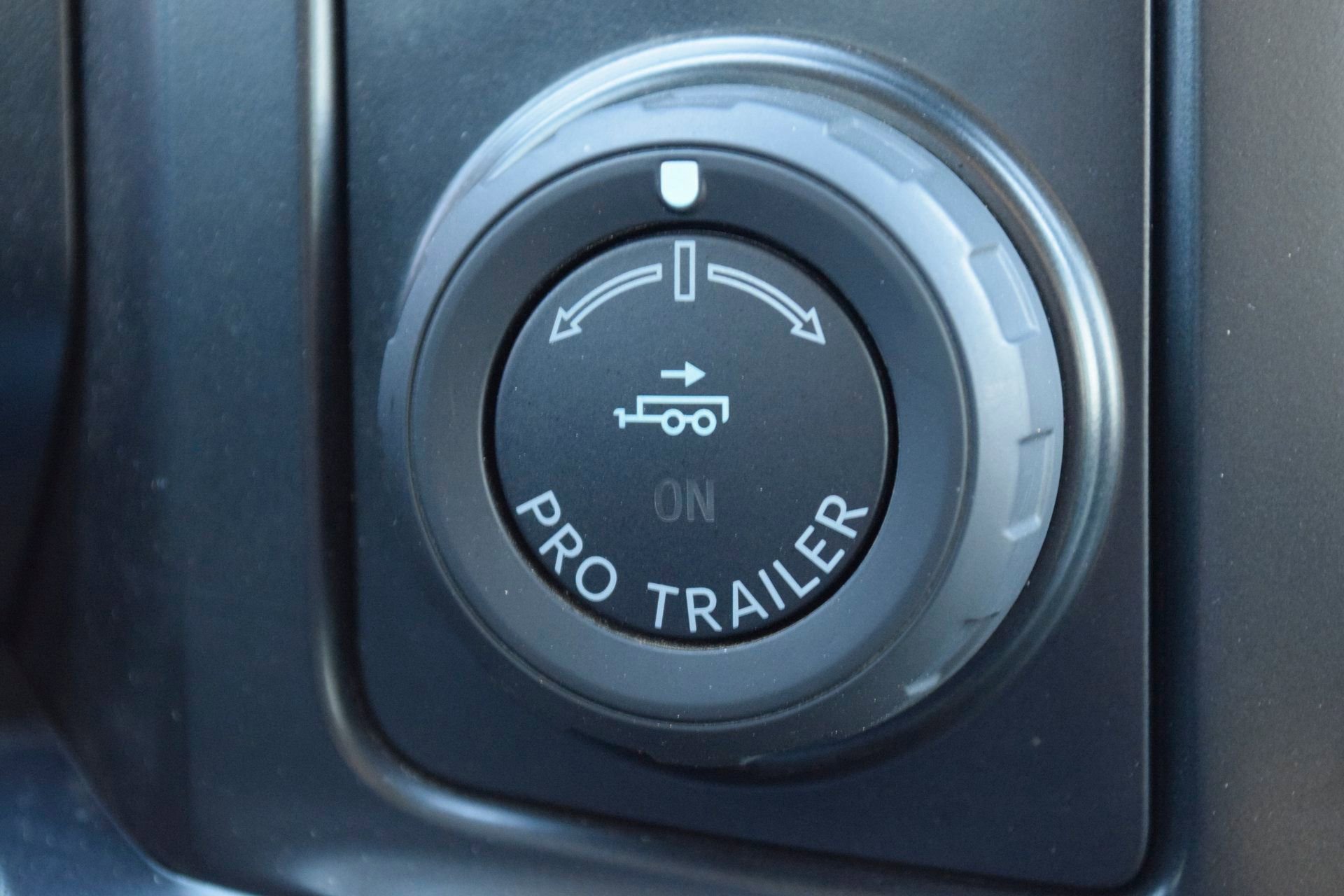 Used 2024 Ford F250 Limited w/ FX4 Off-Road Package image 18