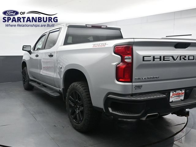 Used 2021 Chevrolet Silverado 1500 LT Trail Boss w/ Bed Protection Package AWD/4WD image 6
