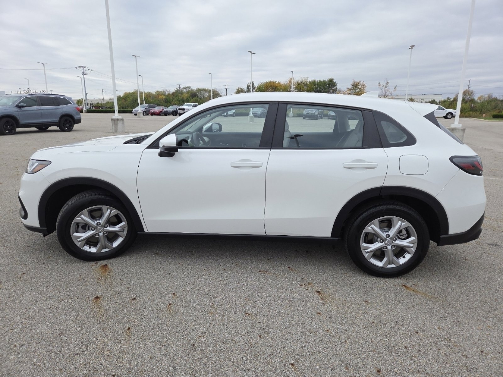 Used 2025 Honda HR-V LX image 14