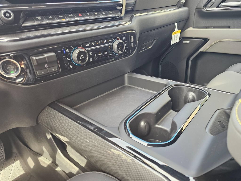 New 2026 Chevrolet Silverado 2500 ZR2 w/ LPO, Dark Essentials Package AWD/4WD image 29