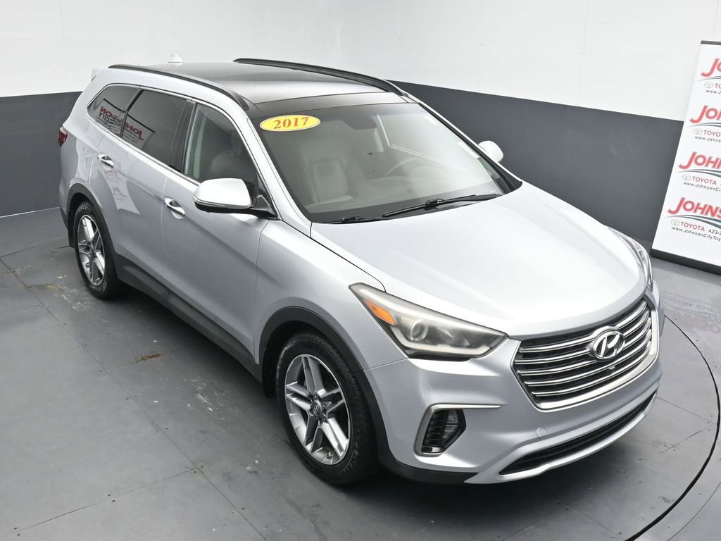 Used 2017 Hyundai Santa Fe SE image 26
