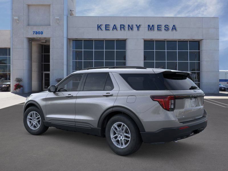 New 2026 Ford Explorer Active RWD image 33