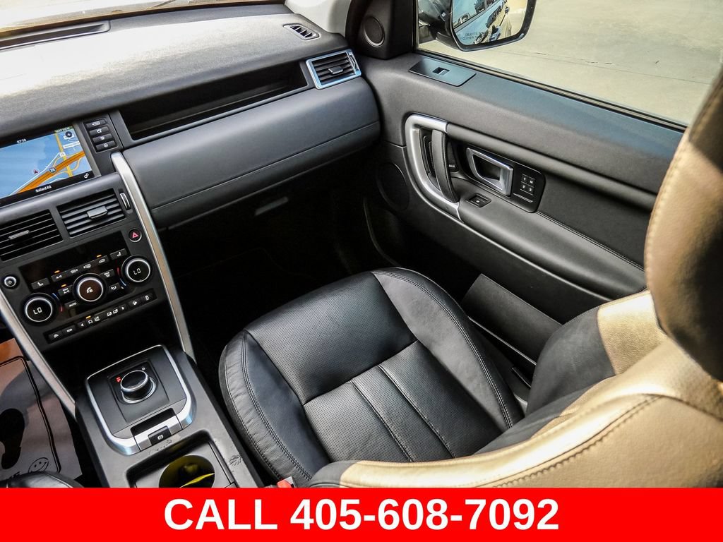 Used 2017 Land Rover Discovery Sport HSE AWD/4WD image 31