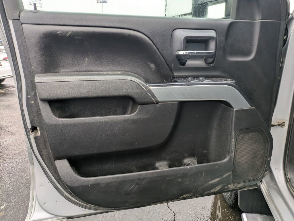 Used 2015 Chevrolet Silverado 2500 LT w/ LT Convenience Package image 21