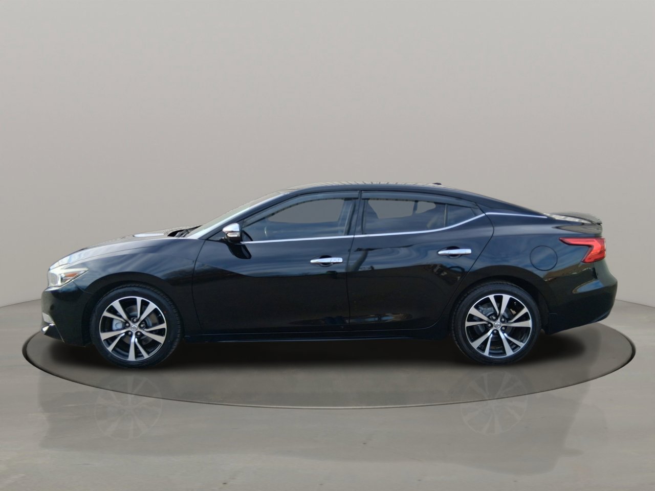 Used 2018 Nissan Maxima 3.5 SV image 3