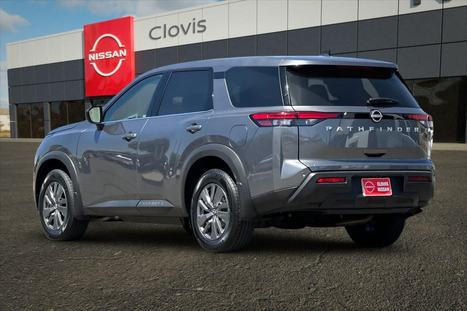 Certified 2025 Nissan Pathfinder S w/ Cargo Package FWD image 7
