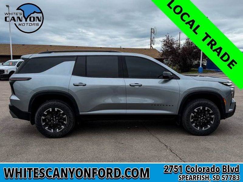 Used 2025 Chevrolet Traverse Z71 w/ Driver Confidence Package AWD/4WD image 11