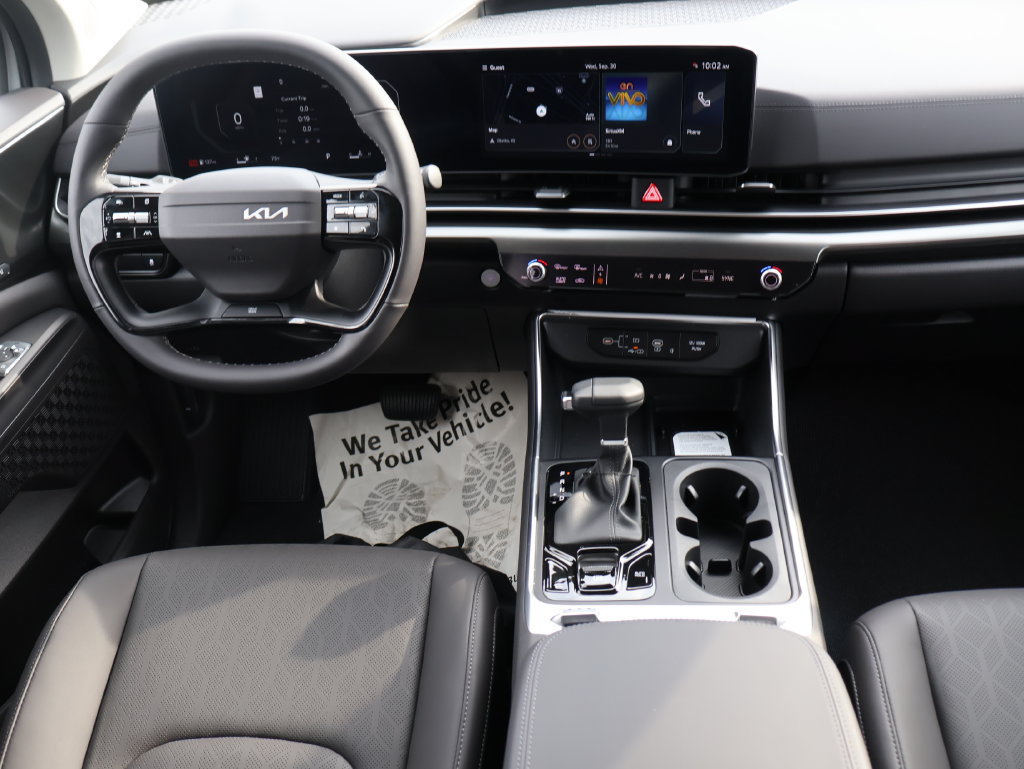 New 2027 Kia Carnival SX w/ Dark Edition Package FWD image 13