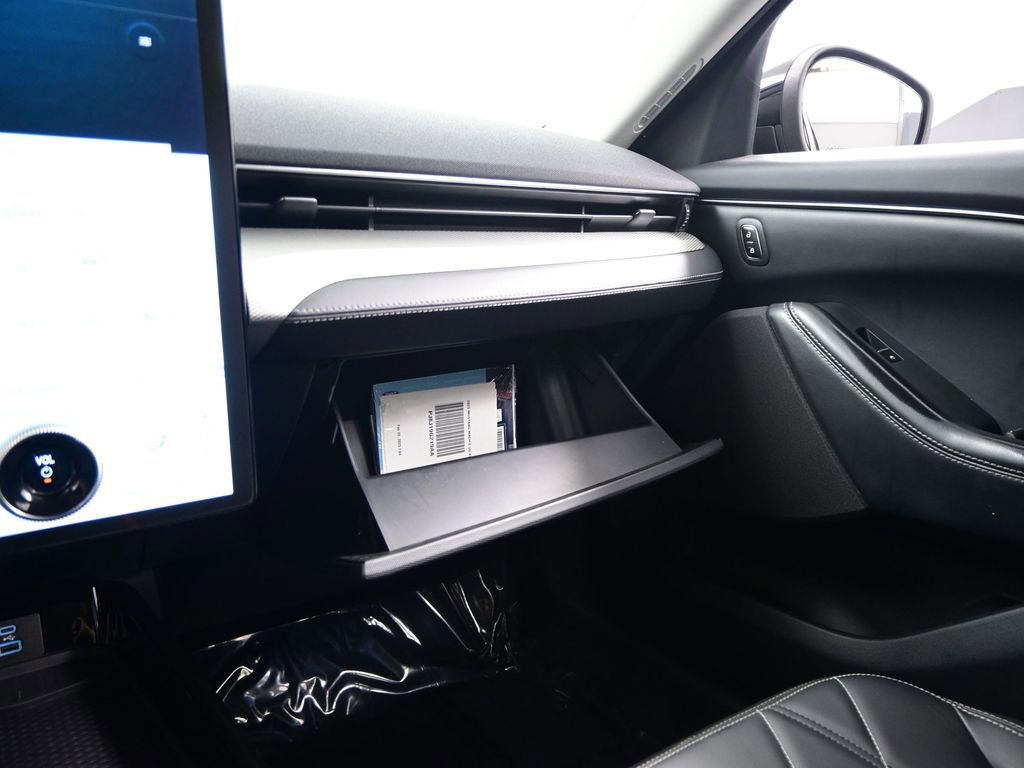 Used 2023 Ford Mustang Mach-E Select image 20