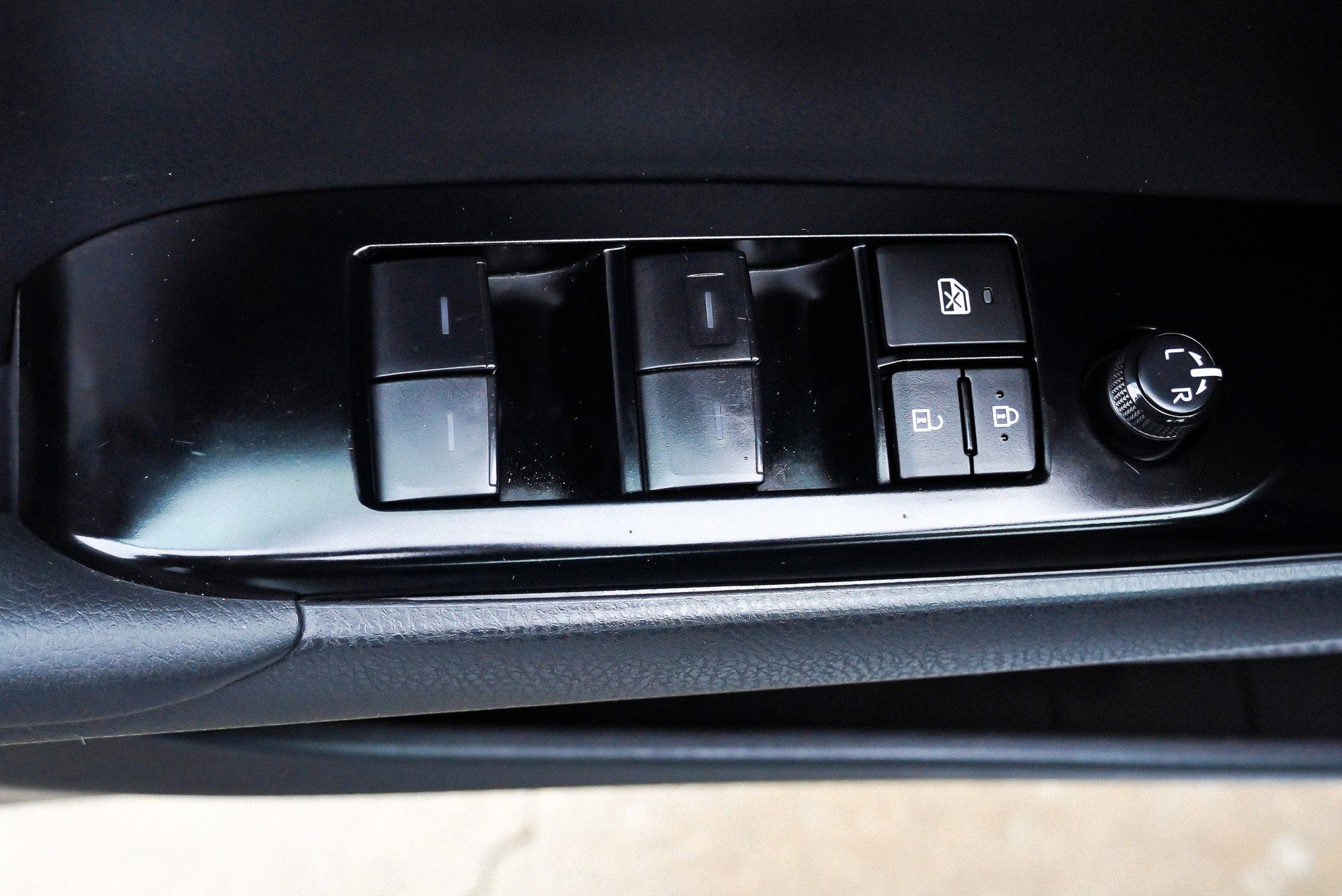 Certified 2025 Toyota Camry LE AWD/4WD image 19