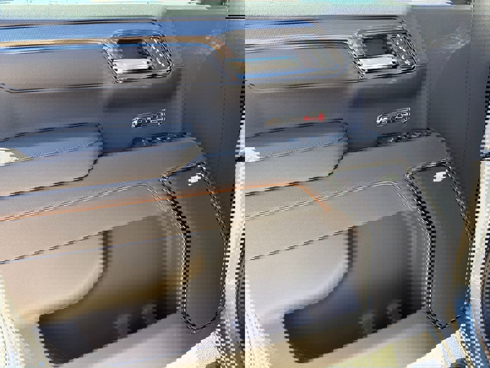 New 2026 GMC Sierra 1500 AT4 w/ AT4 Premium Package image 15