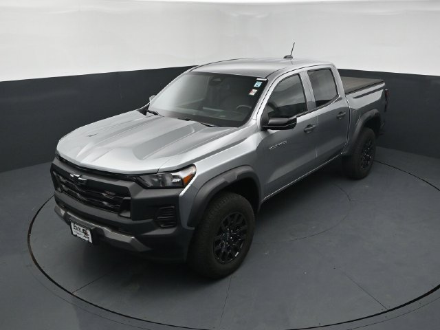 Used 2024 Chevrolet Colorado Trail Boss w/ Advanced Trailering Package AWD/4WD image 13