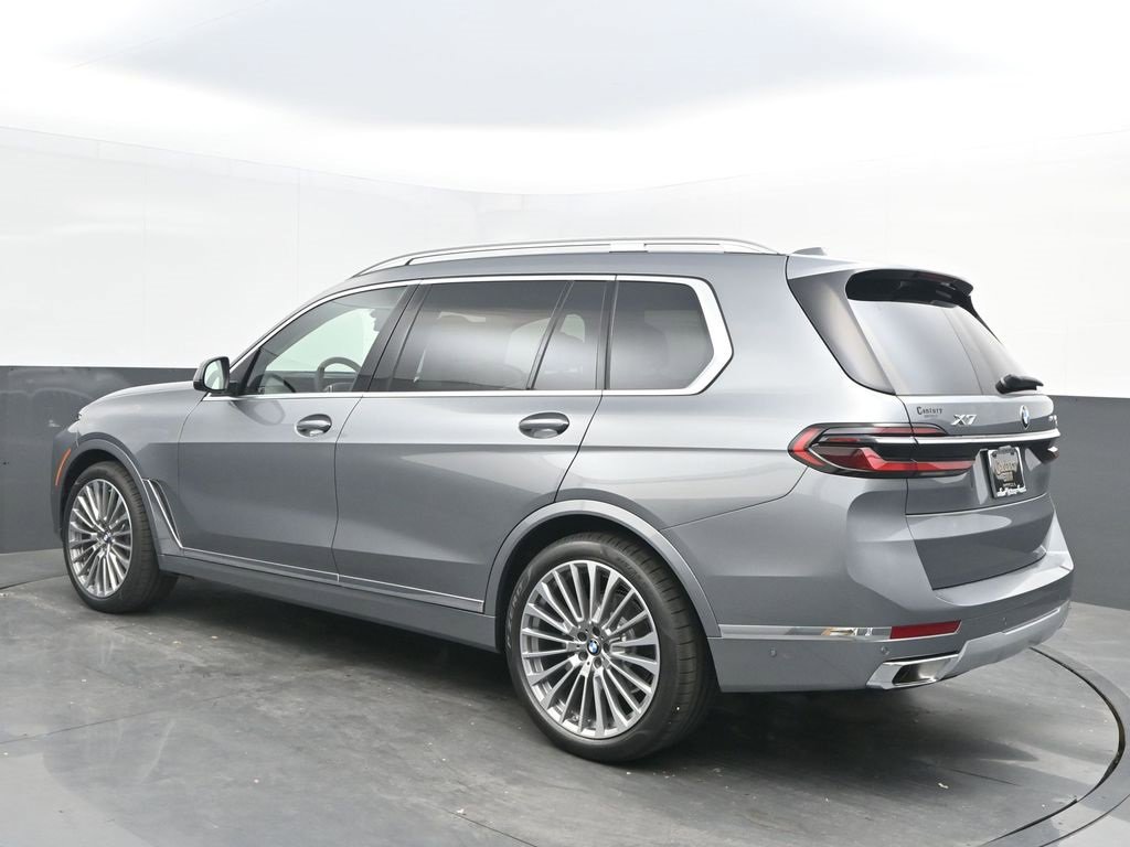 New 2026 BMW X7 xDrive40i image 5