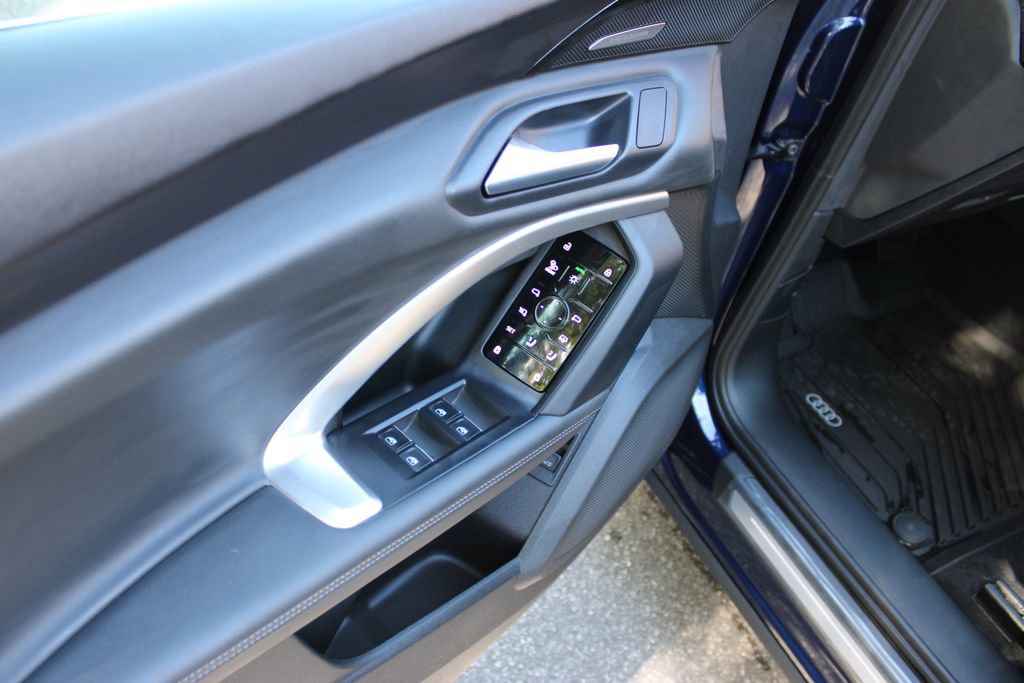 New 2025 Audi Q5 Premium Plus image 25