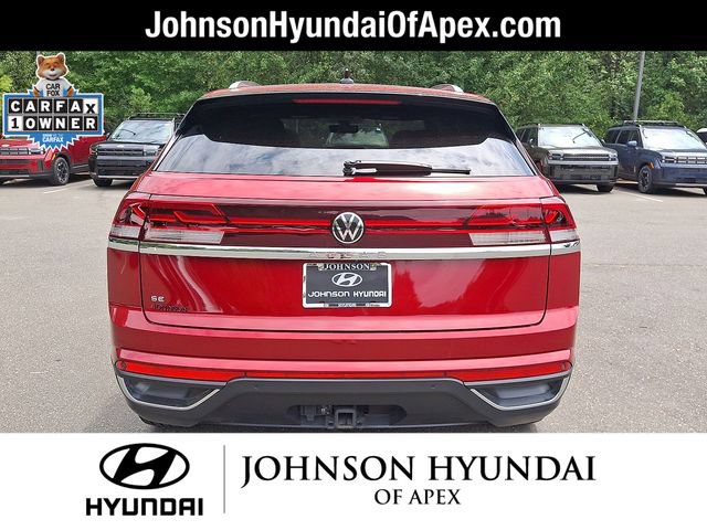 Used 2024 Volkswagen Atlas Cross Sport SE FWD image 26