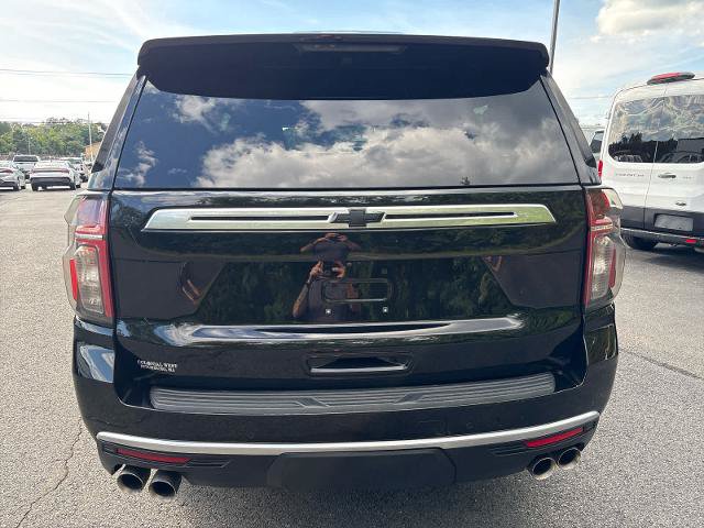 Used 2022 Chevrolet Suburban High Country AWD/4WD image 6