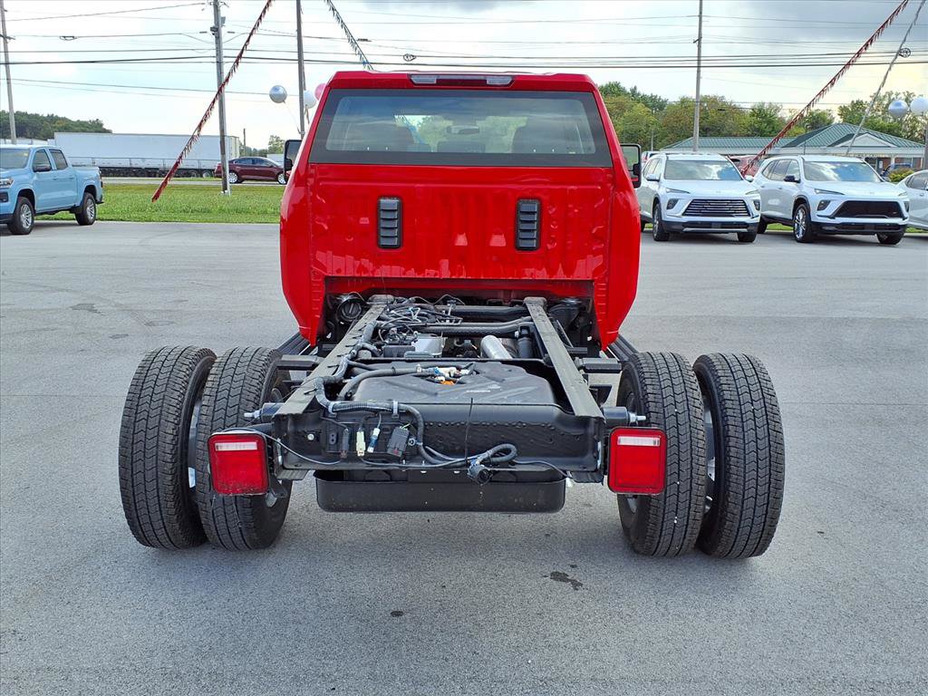 New 2026 Chevrolet Silverado 3500 W/T image 6