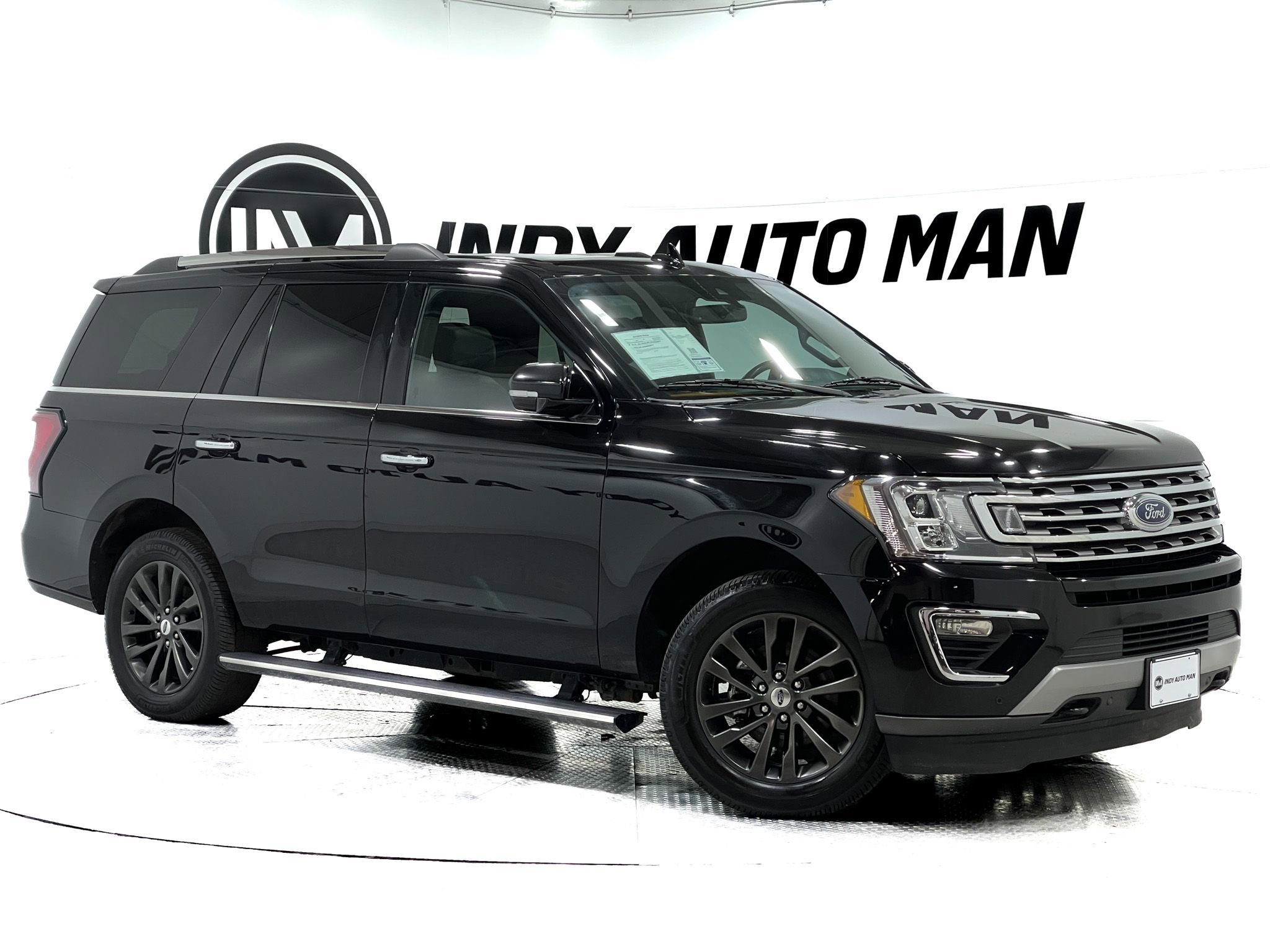 Used 2020 Ford Expedition Limited AWD/4WD image 2