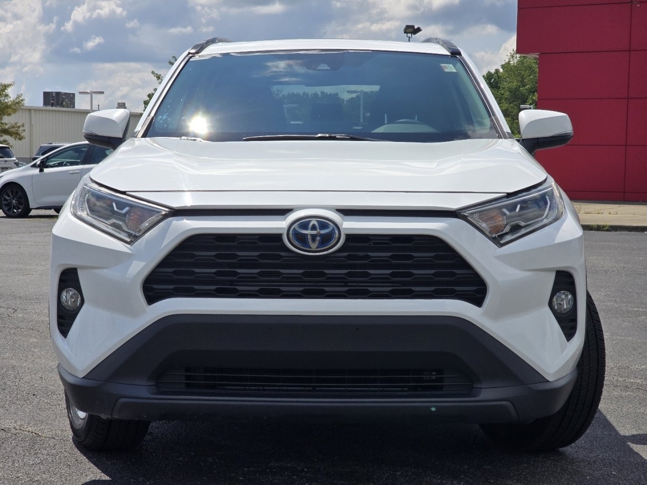 Certified 2019 Toyota RAV4 XLE w/ Convenience Package AWD/4WD image 11