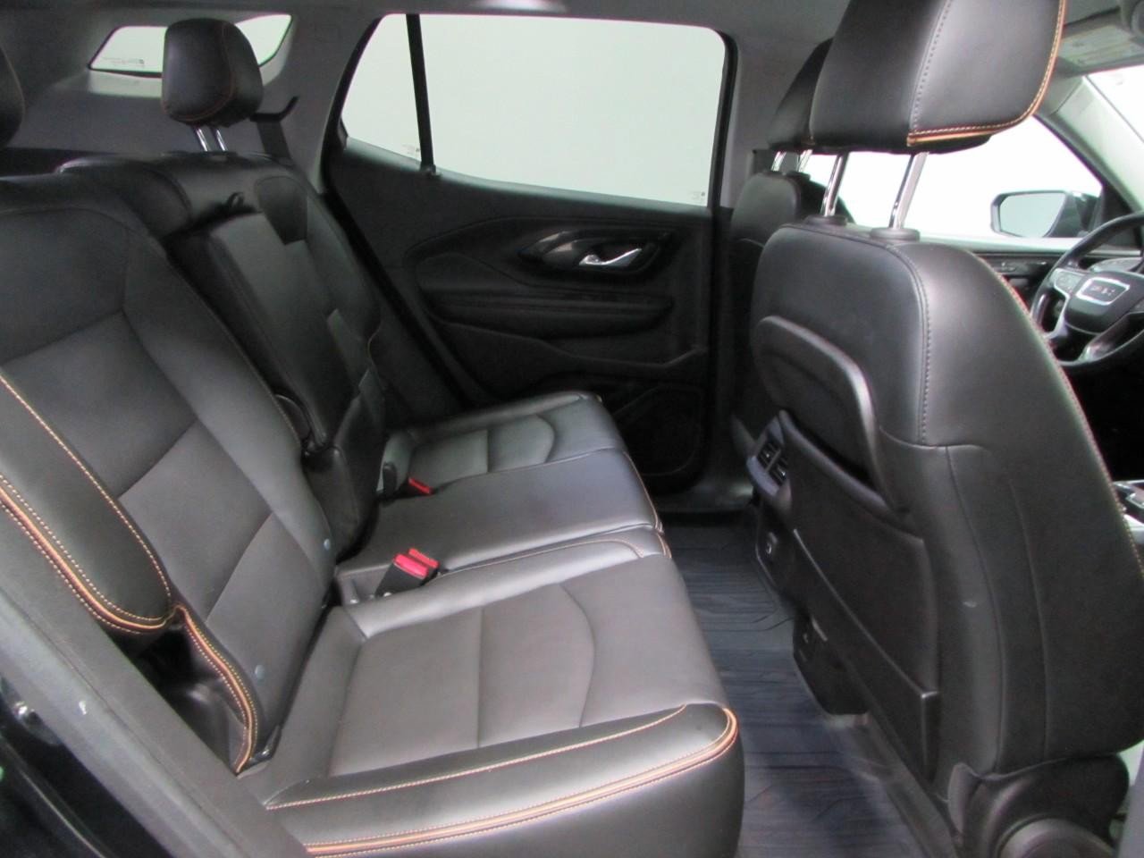 Used 2022 GMC Terrain AT4 image 19