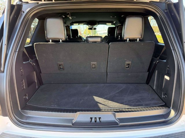 Used 2018 Ford Expedition Limited AWD/4WD image 12